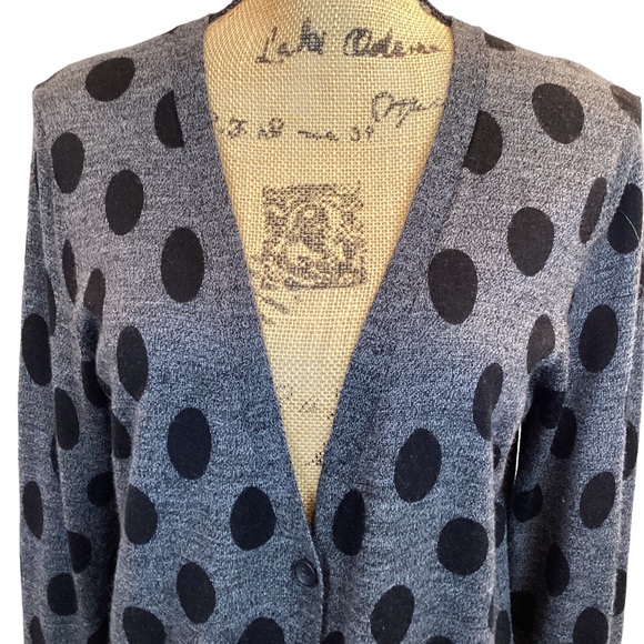 Halogen 100% Merino Wool Cardigan Gray EUC - Picture 5 of 9